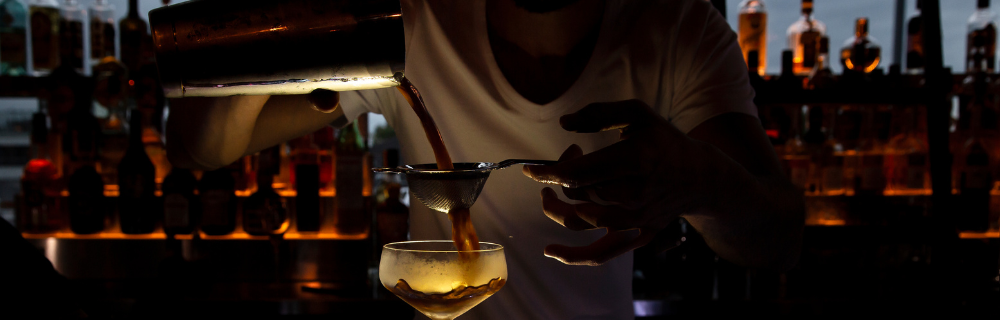 Mixology: Die Kunst des Cocktailmixens