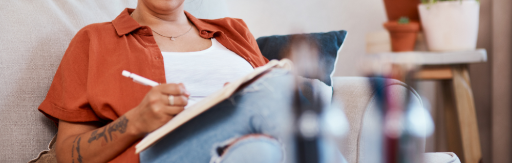 Der Weg zum eigenen Buch: Tipps und Tricks für angehende Autoren